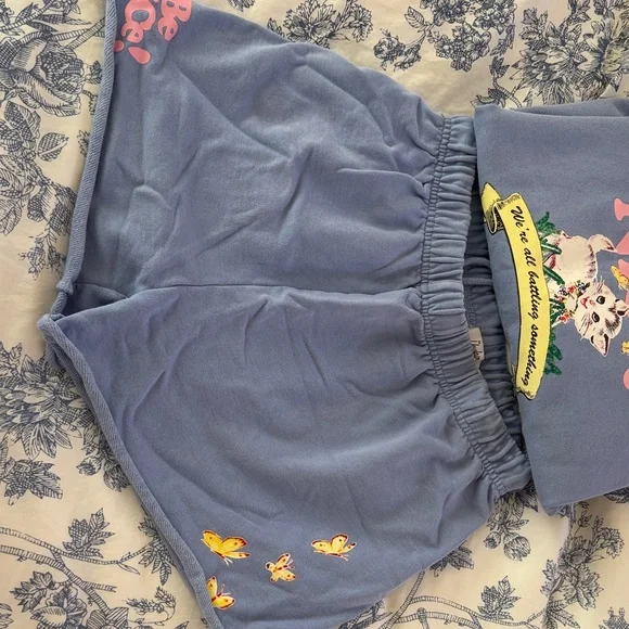 Blue Graphic Women's Sweater - Picture 3 of 7